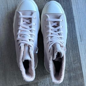 Converse Sneakers Platform Cable Pink Suede High Top With Faux Fur Lining NWT